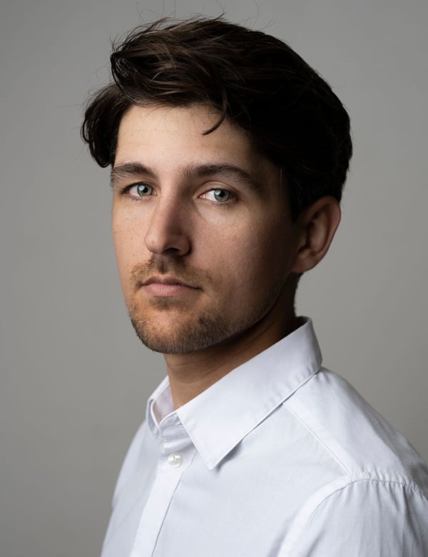 mannelijk model met donker haar Rik A.