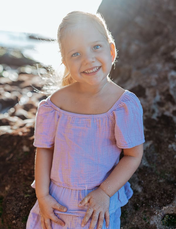 Kindermodel met lichtblond haar Sofie V.
