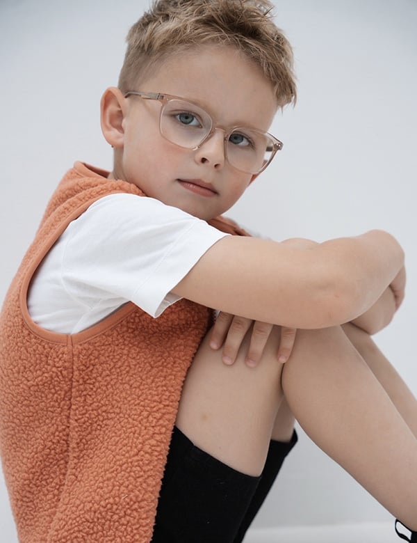 Kindermodel met blond haar Aiden B.