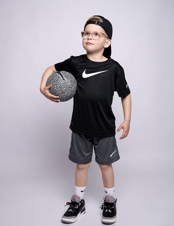 Kindermodel met blond haar Aiden B.
