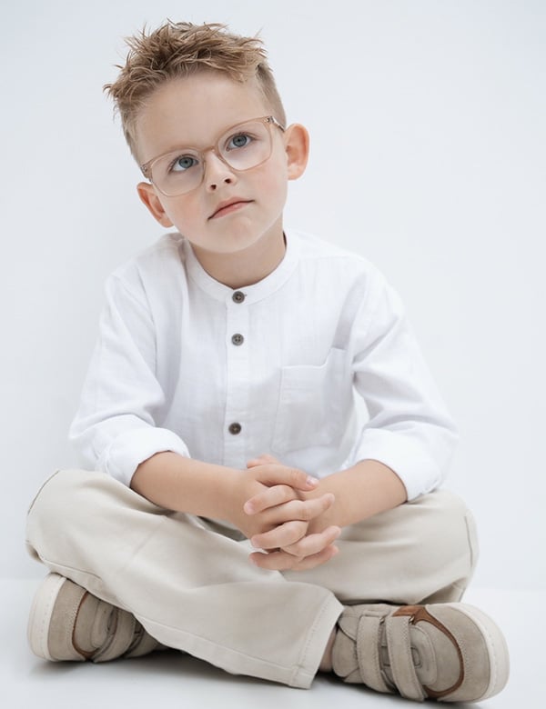 Kindermodel met blond haar Aiden B.