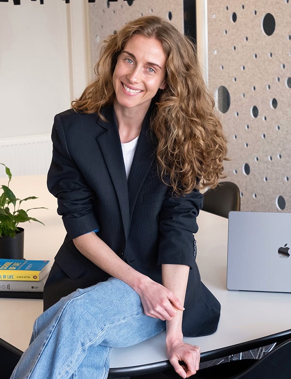 Vrouwelijk model met blond/rossig haar Lynn V.