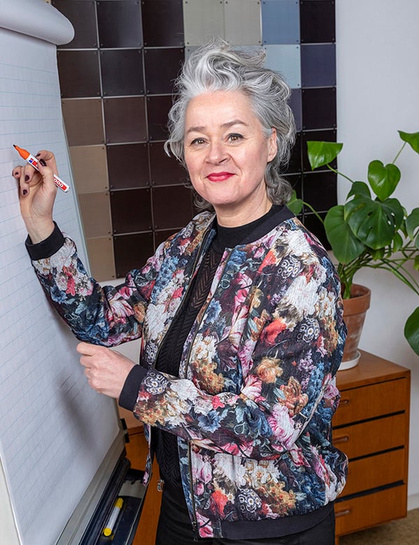 Vrouwelijk model met grijs haar Maria D.