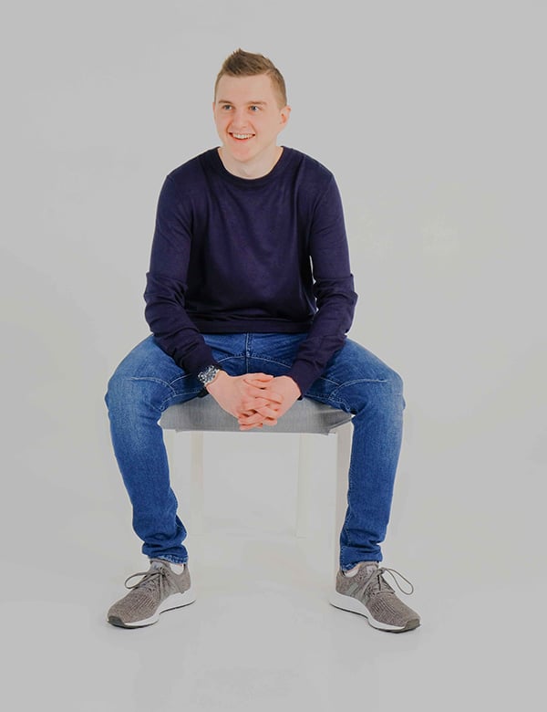 Mannelijk model met bruin haar Matthijs