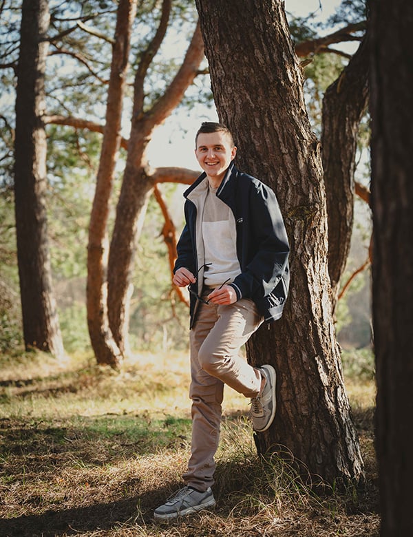 Mannelijk model met bruin haar Matthijs