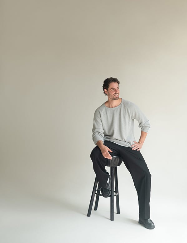 Mannelijk model met donkerbruin haar Remco V.