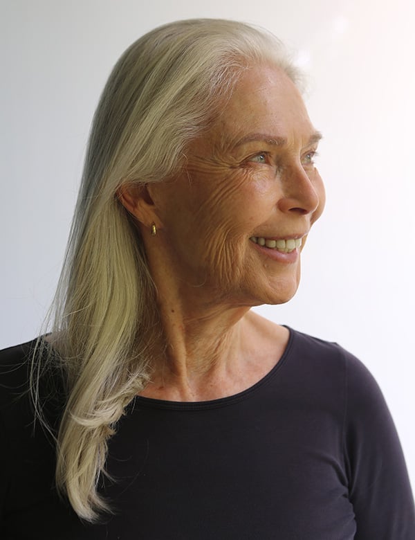 Vrouwelijk model met grijs haar Ursuline