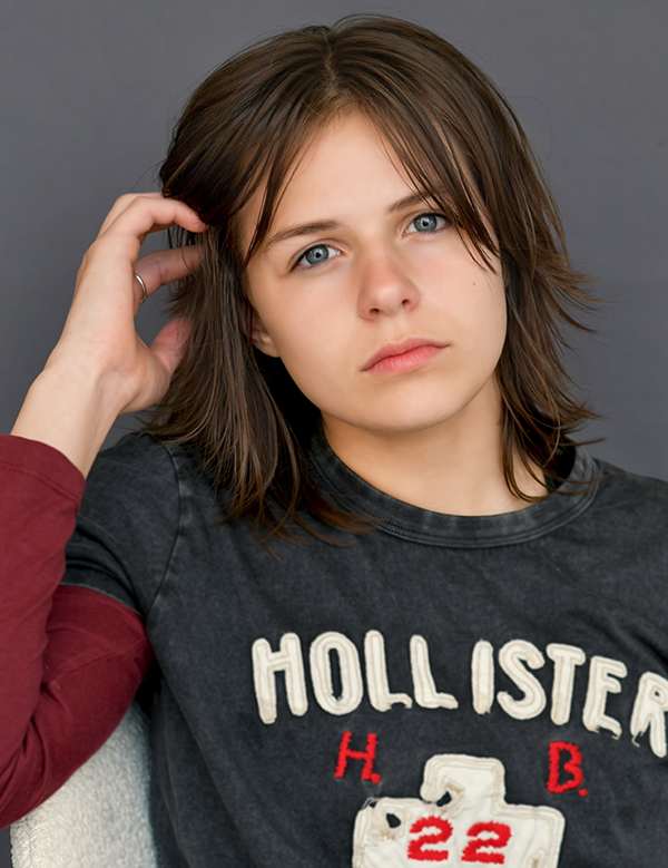 Tienermodel met bruin haar Rosalie W.