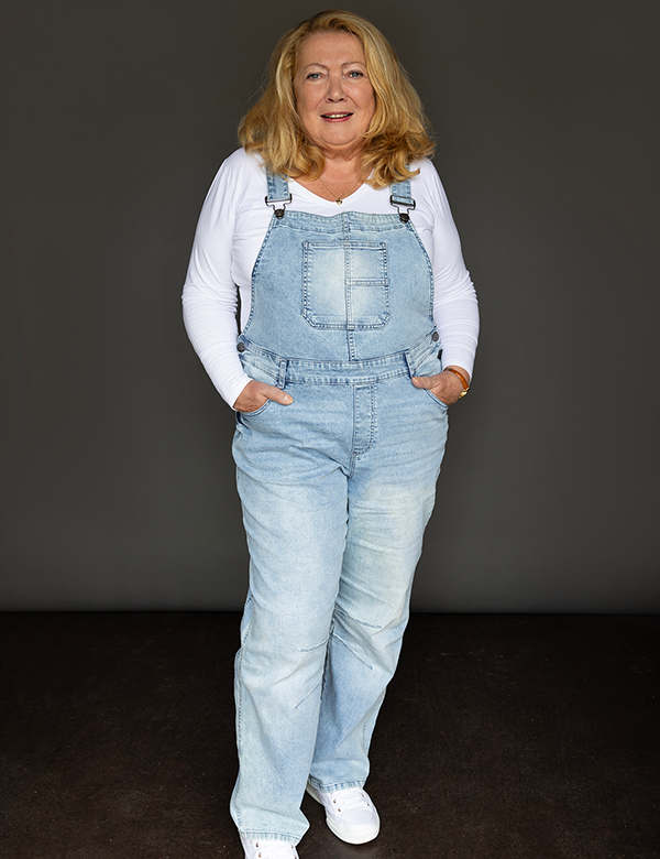Vrouwelijk model met blond haar Yvonne A.